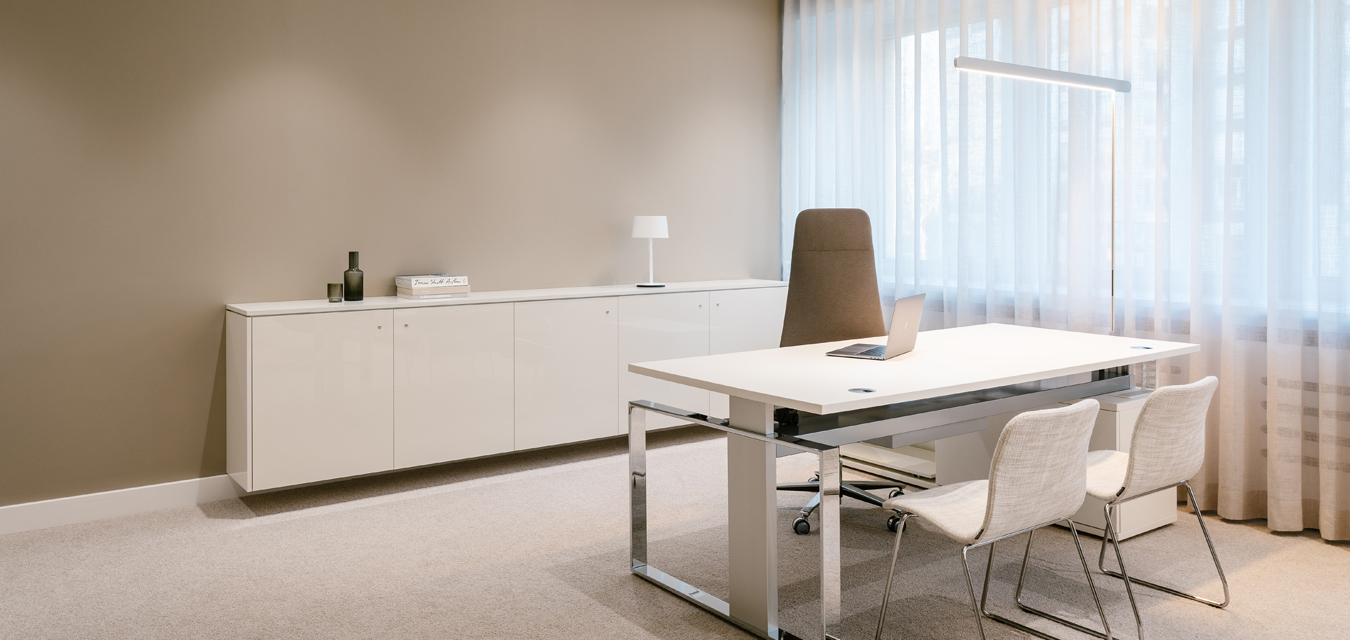 n-vier, interior design, interior fittings, Berlin-Tiergarten, reception, executive office, desk